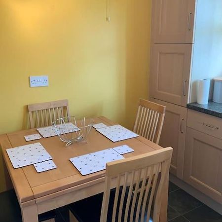 Home From Home, 3 Bedroom House In Hawick Bagian luar foto