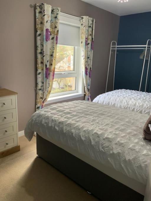Home From Home, 3 Bedroom House In Hawick Bagian luar foto