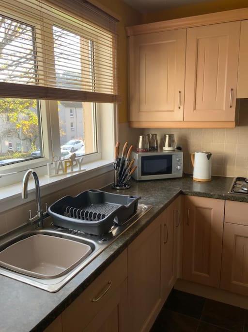 Home From Home, 3 Bedroom House In Hawick Bagian luar foto