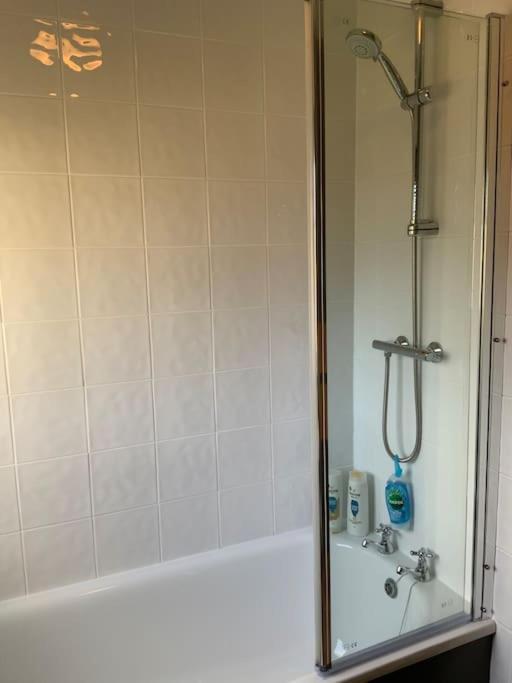 Home From Home, 3 Bedroom House In Hawick Bagian luar foto